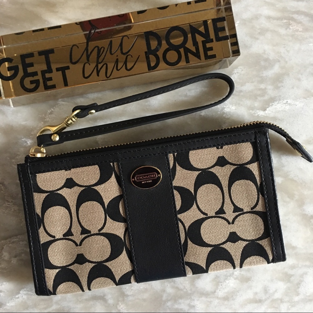 NWOT Coach Signature Monogram Canvas Wristlet Wallet | Brown Black Leather Trim
